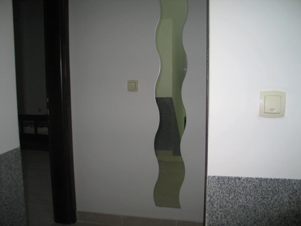 Guest House Dena Dobra Voda Pokoj fotografie